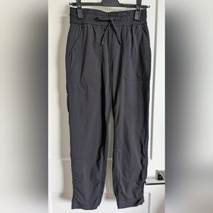 NWOT Lululemon Beyond the Studio Cinch Cropped Black Stripe Pants 25" Inseam, 4